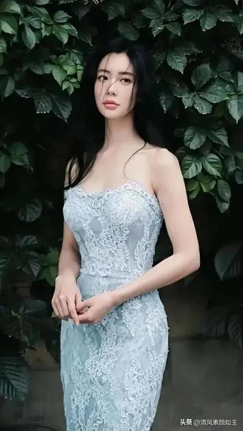 克拉拉不愧为亚洲第一性感美女