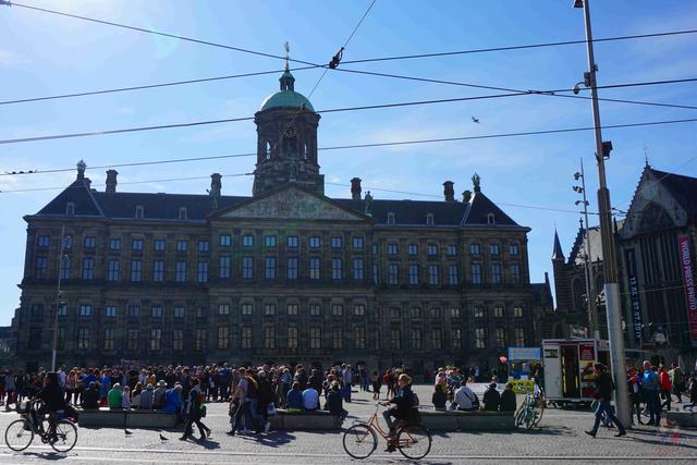 暴走阿姆斯特丹,看“百无禁忌”的“性都”到底是个什么样?