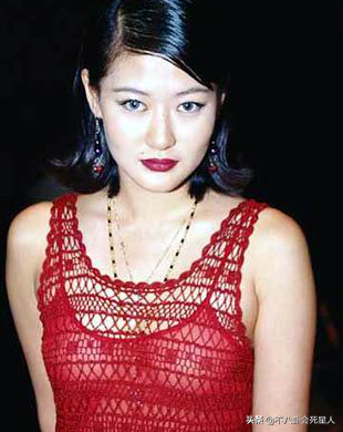 8位女星“一脱成名”,美艳背后,有人终身未婚,还有人跳楼自杀