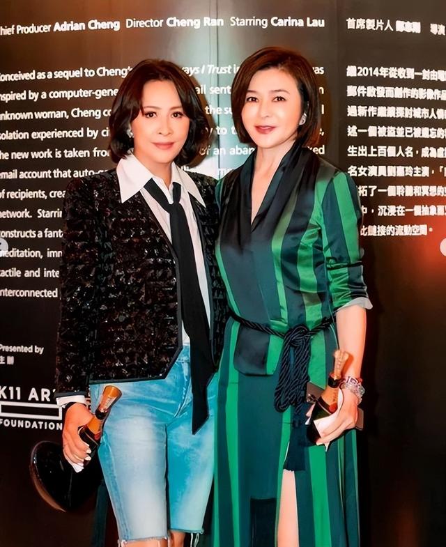 娱乐圈哪有真感情！这6对塑料姐妹花，为上位互踩，抢闺蜜老公