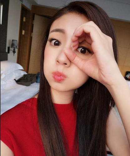 盘点P图露馅的八大美女明星,看看谁最尴尬?