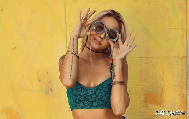 蝴蝶堂科普丨内衣彰显个性,色彩看透女人心