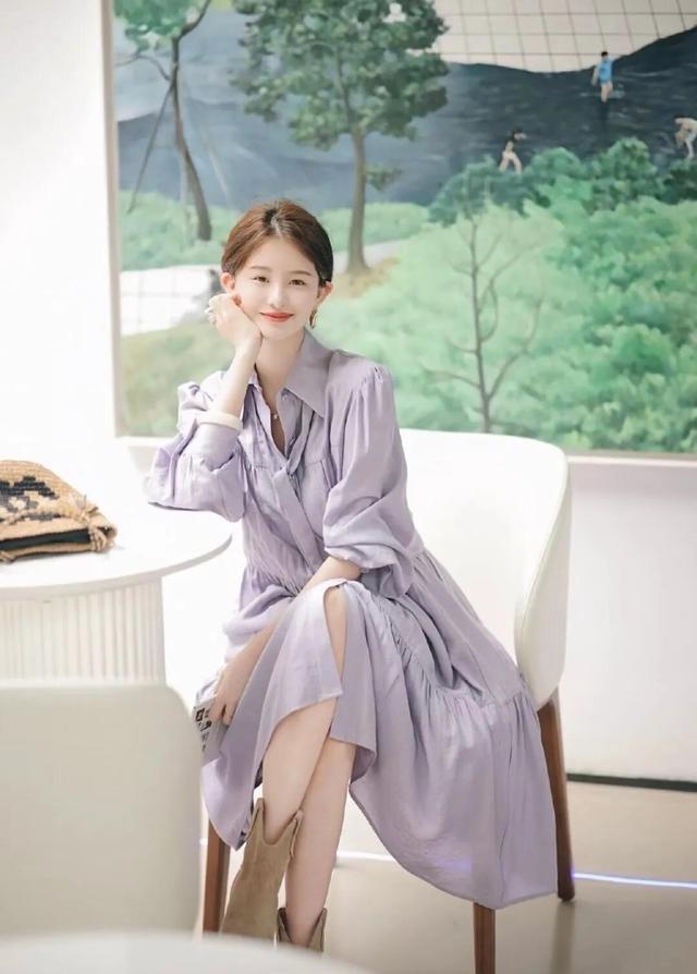 非常甜美的女孩