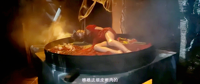 53岁扮少年,41岁装清纯少女,2022最烂10部电影,一部比一部辣眼