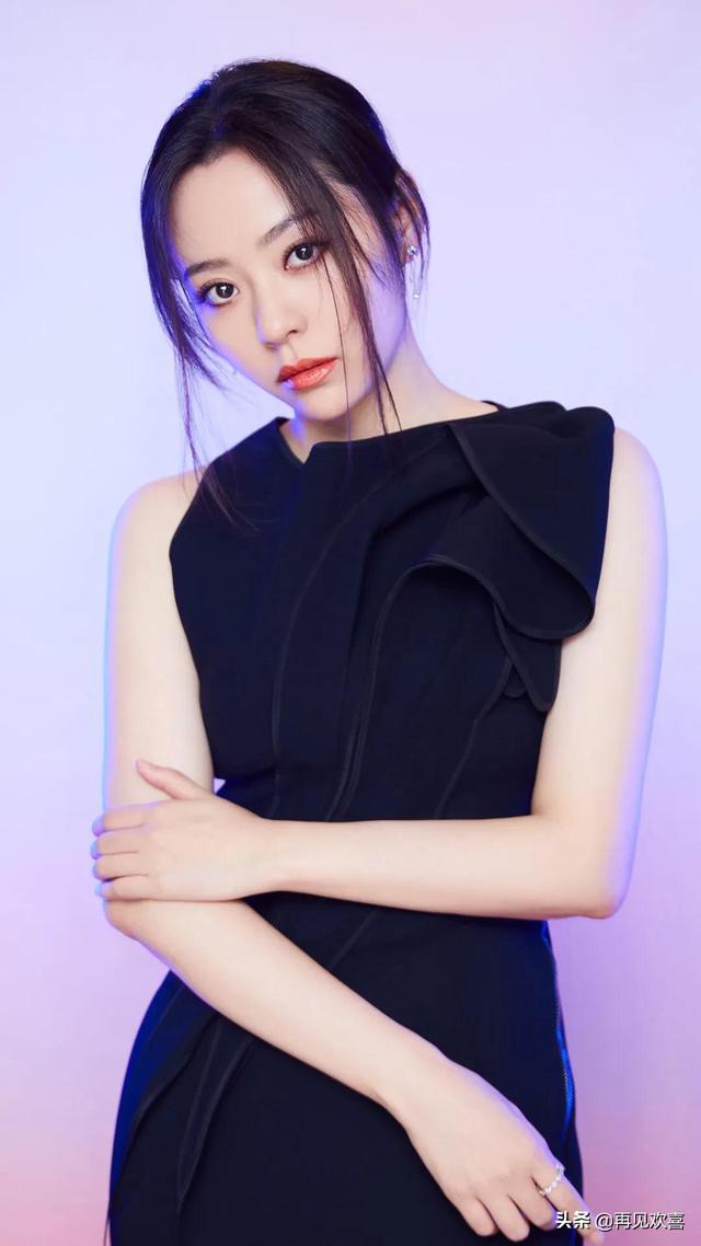 美女大PK,成都和武汉一样盛产女明星,个个都是天仙下凡