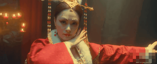 53岁扮少年,41岁装清纯少女,2022最烂10部电影,一部比一部辣眼