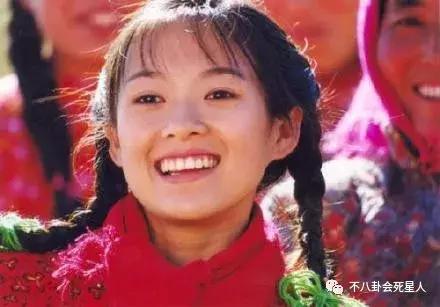 美过章子怡出道多年却一直不火,曾靠全裸照片博关注