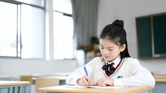 美女院长王莹落马：疯狂敛财与多名领导权色交易，最年轻的一把手