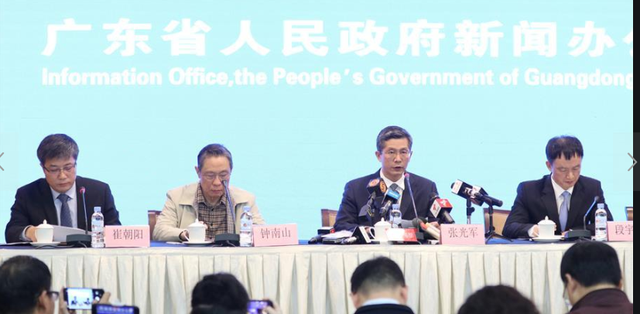 钟南山：逝者解刨发现大量黏液