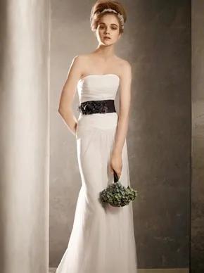 每个女孩都有一个婚纱梦,而我是个婚纱控