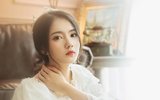 强势的女人不讨喜，大女人和小男人的婚姻，在很多人心里行不通？