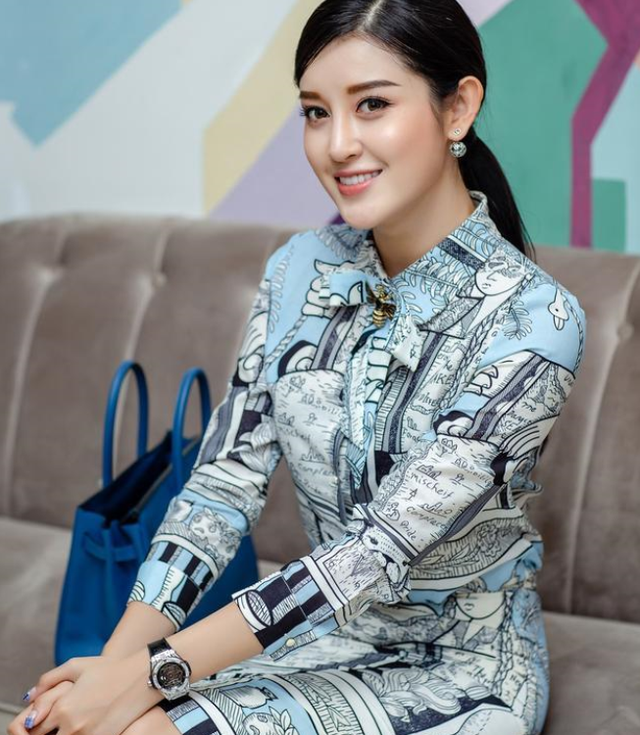 越南网红第一美女，获得过世界小姐，确实美让人难以忘记