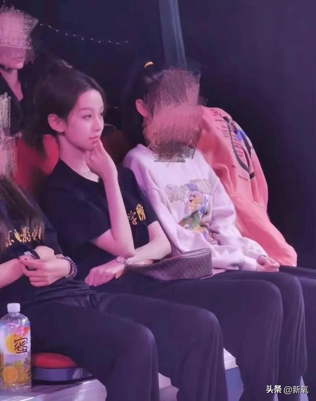 北大校花美少女,从小到大都是女神级人物?