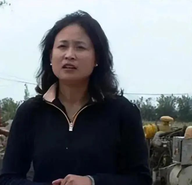 凉山美女局长：发财要有献身精神，与40多人有染，丈夫气得自尽