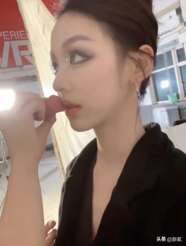 北大校花美少女,从小到大都是女神级人物?