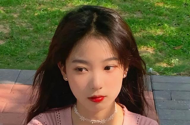 女人不愿主动联系你，不是你没钱，而是你没走这6个步骤