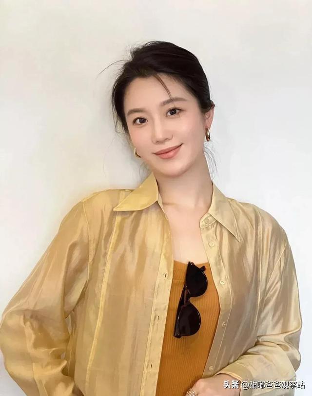 这20位美女没有一个露肉的，难道说她们不美吗？