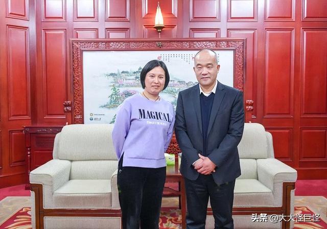 周国红护士:抗疫归来却患癌症,化疗时以泪洗面,仍决定捐献器官