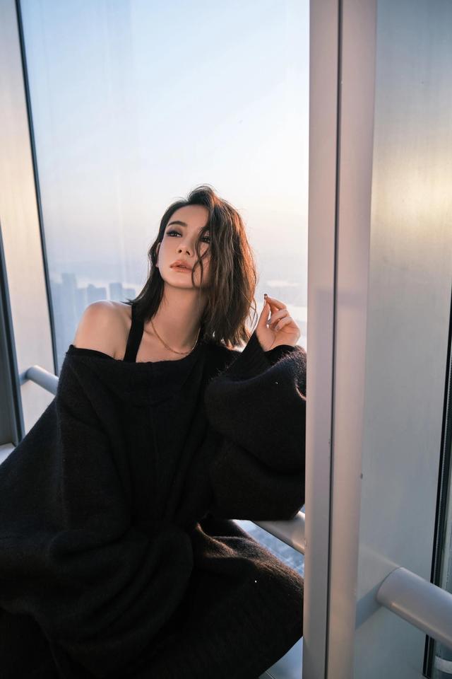 八位美女写真,风姿绰约小天仙,惊鸿一瞥清流溪,有你喜欢的吗?