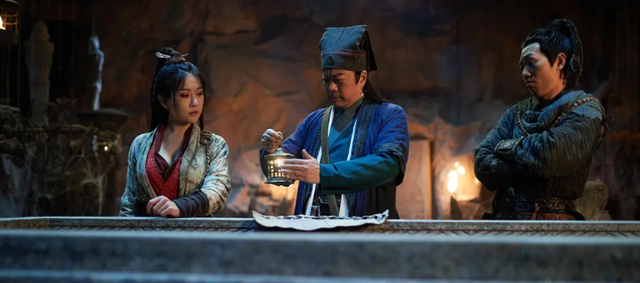 53岁扮少年,41岁装清纯少女,2022最烂10部电影,一部比一部辣眼