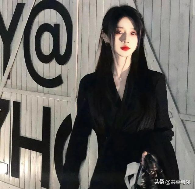 女生头像ins高级质感｜高冷文艺头像｜高清女生优质头像