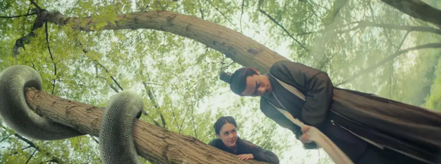 53岁扮少年,41岁装清纯少女,2022最烂10部电影,一部比一部辣眼