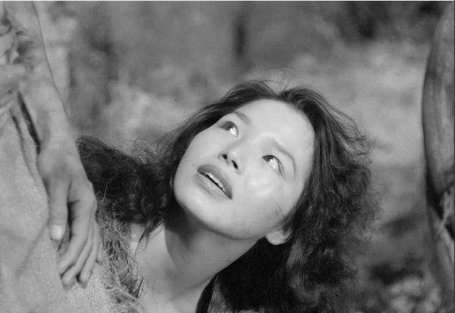 二战时,一个日本女人与32个男人被困孤岛6年,暴露了人性的黑暗