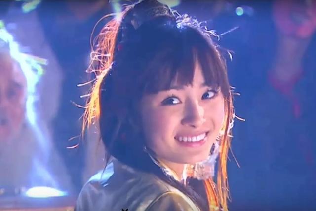 明明貌美如花，却毁在一张嘴上，这7位女星的“丑嘴巴”太拖后腿