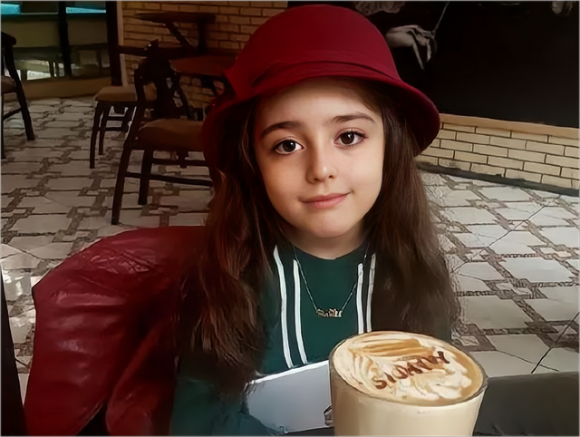 伊朗8岁女孩颜值“逆天”，父亲毅然辞职做保镖，安全了吗