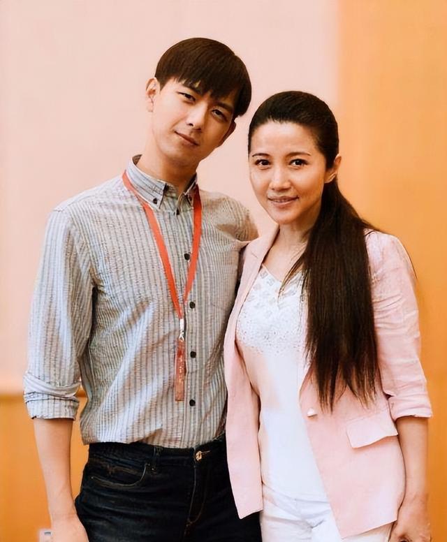 至今未婚的5位内地大龄女星，各有各的苦衷，最大51岁，最小49岁