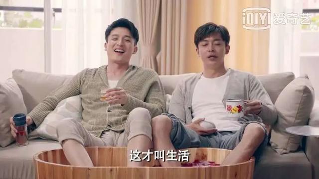 《爱五》的风，一直吹到今年夏天，又是多少人的青春呀