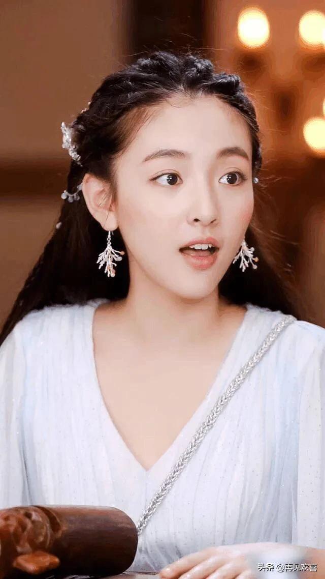 美女大PK,成都和武汉一样盛产女明星,个个都是天仙下凡