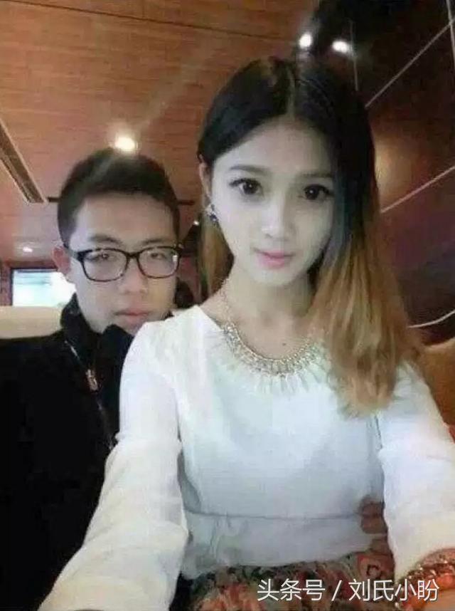 美女怀孕前后私密照曝光……