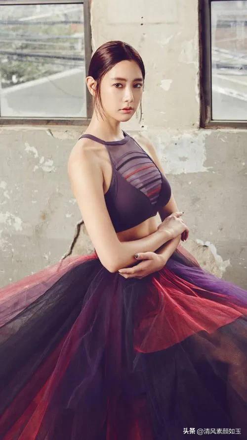 克拉拉不愧为亚洲第一性感美女