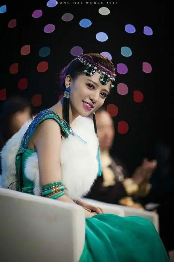 中东国家中的另类，当地女孩热情开放，夜生活丰富程度不输泰国