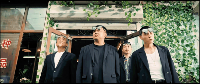 53岁扮少年,41岁装清纯少女,2022最烂10部电影,一部比一部辣眼