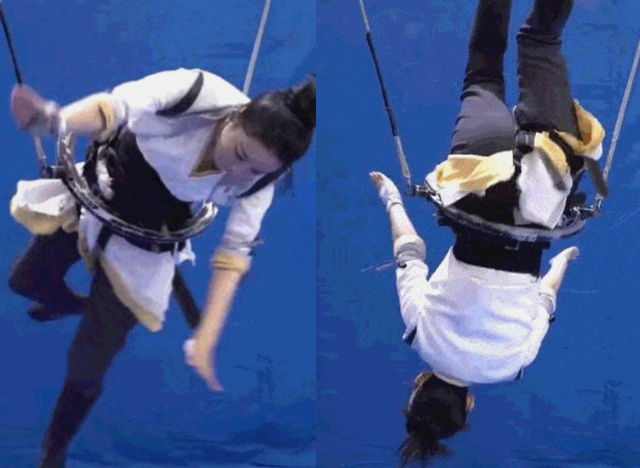 赵丽颖片场练武太霸气！单手挥长棍力气巨大，跪地上拉伸不嫌脏乱