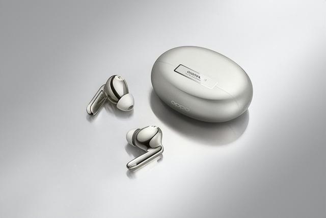 适合女生使用的手机“三件套” 耳机、手表全在里面