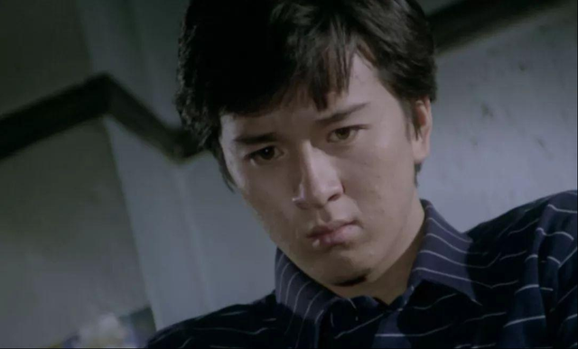 潇洒不羁如周公子,在8段感情里试错,总在错的时间遇到错的人