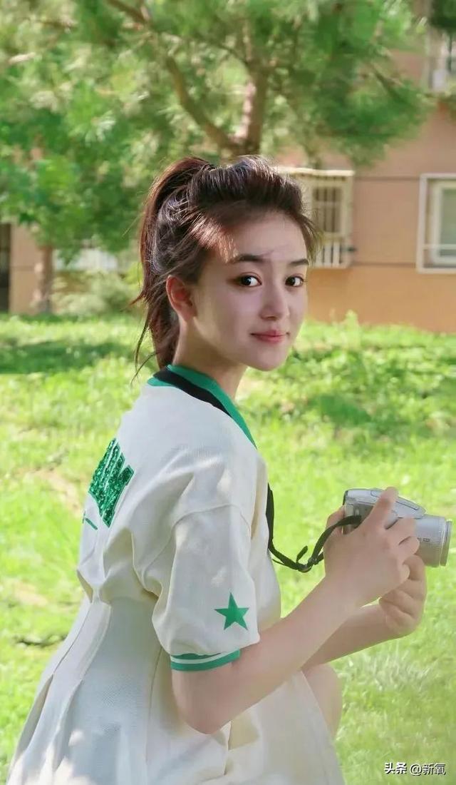 北大校花美少女,从小到大都是女神级人物?