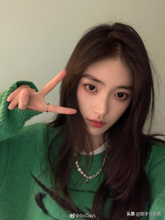 99年美女空乘小姐姐迷人美照欣赏，真好看