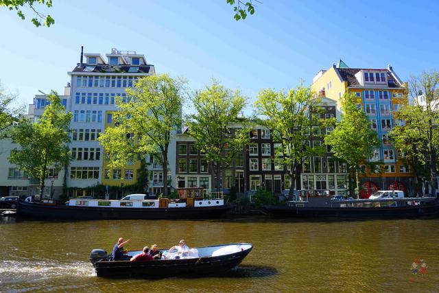 暴走阿姆斯特丹,看“百无禁忌”的“性都”到底是个什么样?