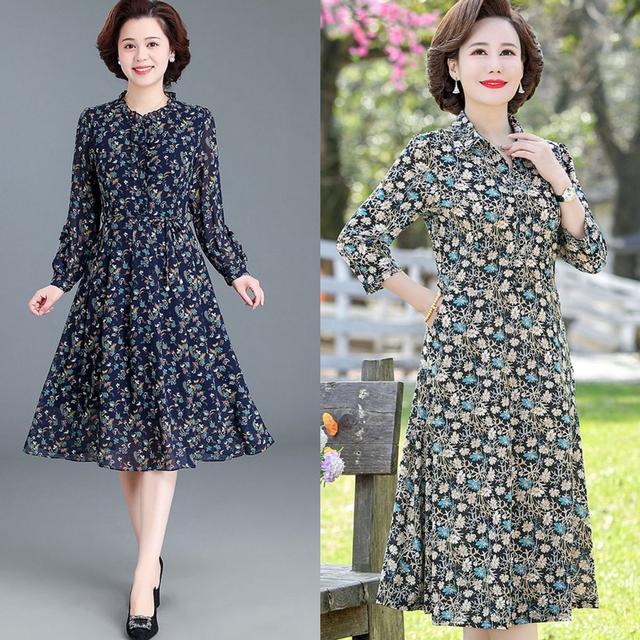 中年女人不要再穿“大花裙”了，这些小花裙更适合你，减龄显气质