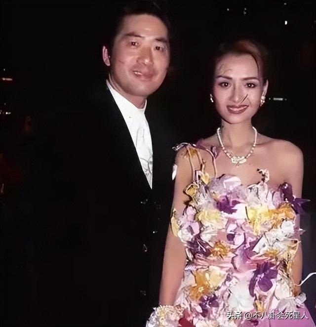 8位女星“一脱成名”,美艳背后,有人终身未婚,还有人跳楼自杀