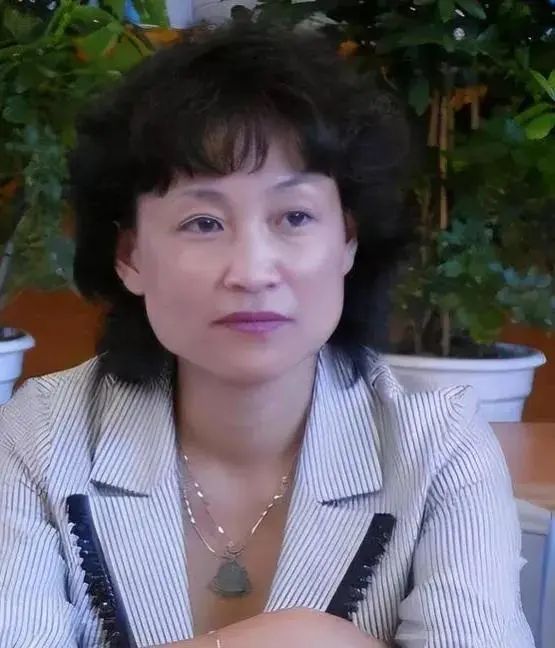凉山美女局长：发财要有献身精神，与40多人有染，丈夫气得自尽