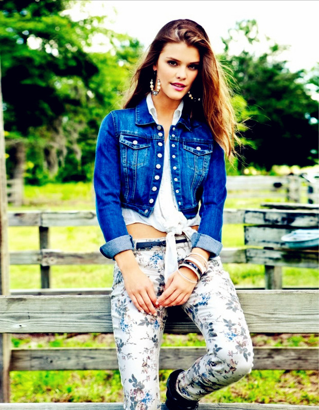 丹麦国宝级模特,16岁出道,20岁财富自由,用牛仔单品演绎时尚