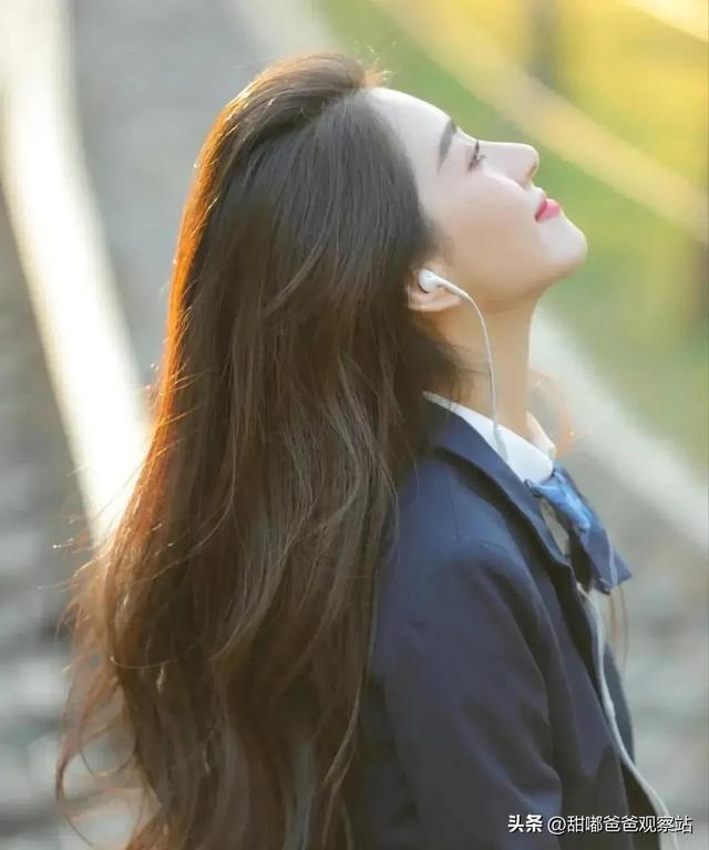 这20位美女没有一个露肉的，难道说她们不美吗？