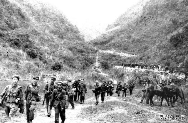 【突围之战完整版】202人被俘，2个副军长受处分，战俘档案带污点