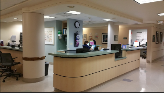 美国女子怀孕10月被捕戴手铐脚链生娃，如今获赔政府420万