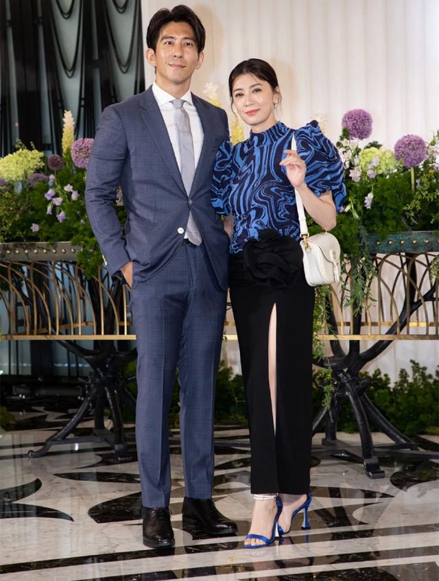 明明已为人母，却个个身材火辣、性感美艳，有人一口气连生四胎